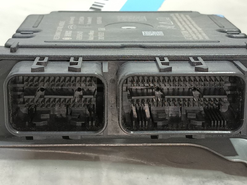 Recambio de centralita airbag para tesla model 3 (5yj3) ev awd referencia OEM IAM   