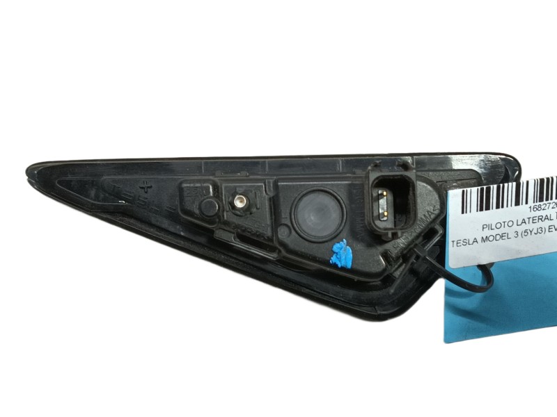 Recambio de piloto lateral izquierdo para tesla model 3 (5yj3) ev awd referencia OEM IAM   