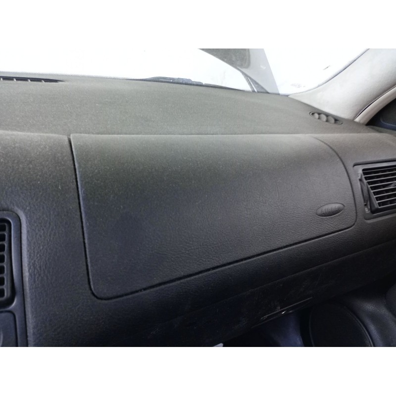 Recambio de airbag delantero derecho para volkswagen golf iv (1j1) 1.9 tdi referencia OEM IAM 0  