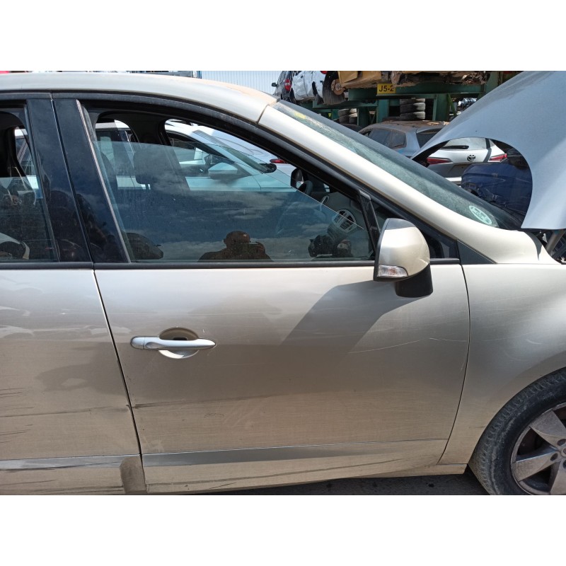Recambio de puerta delantera derecha para renault grand scénic iii (jz0/1_) 1.5 dci referencia OEM IAM   
