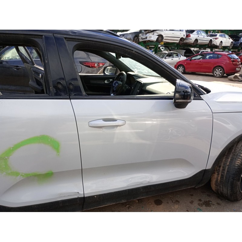 Recambio de puerta delantera derecha para volvo xc40 (536) t3 referencia OEM IAM 32351575  