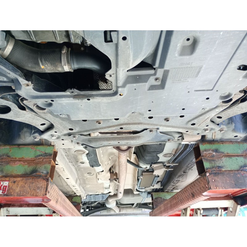 Recambio de puente delantero para mitsubishi lancer viii (cy_a, cz_a) 2.0 di-d (cy8a) referencia OEM IAM   