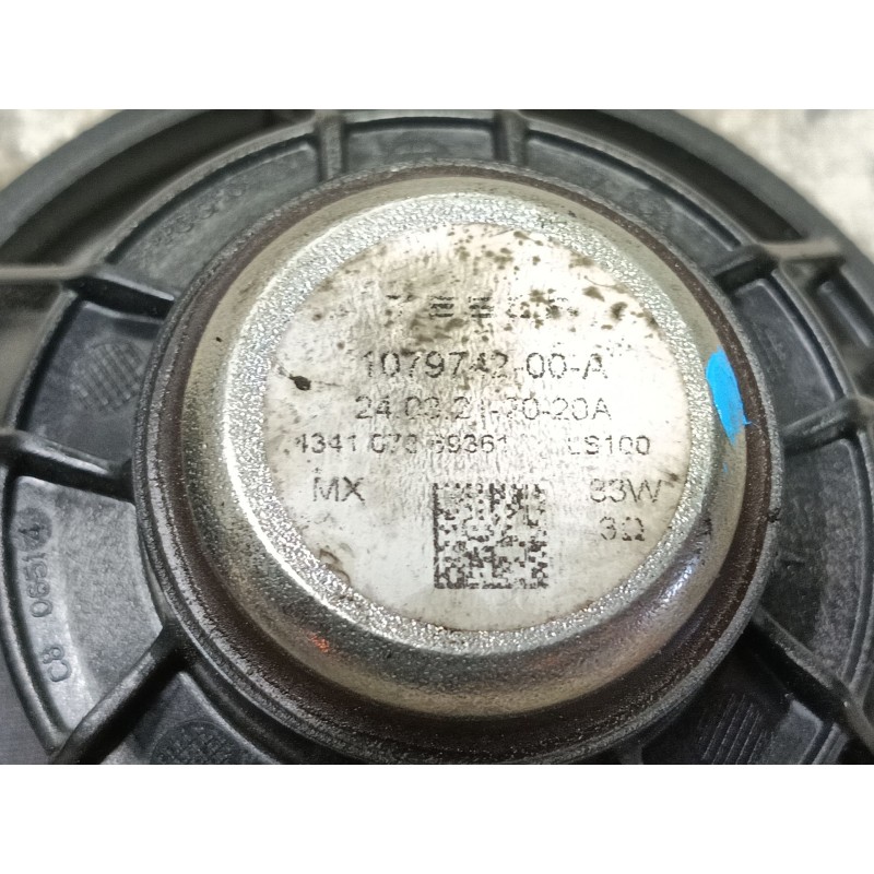 Recambio de altavoz para tesla model 3 (5yj3) ev awd referencia OEM IAM   