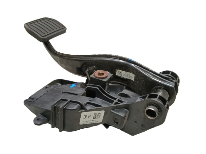 Recambio de pedal freno para tesla model 3 (5yj3) ev awd referencia OEM IAM   