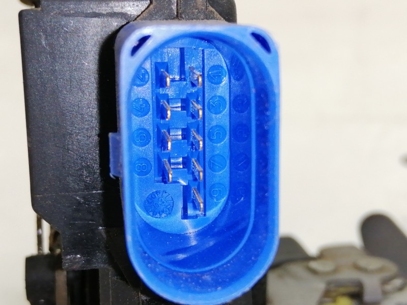 Recambio de cerradura puerta delantera izquierda para audi a3 (8p) 1.6 fsi ambiente referencia OEM IAM 4E1837015  