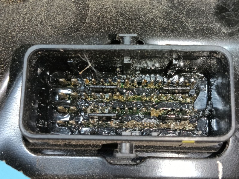 Recambio de centralita motor uce para tesla model 3 (5yj3) ev awd referencia OEM IAM   