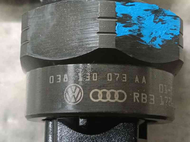 Recambio de inyector para seat alhambra (7v9) stella referencia OEM IAM   