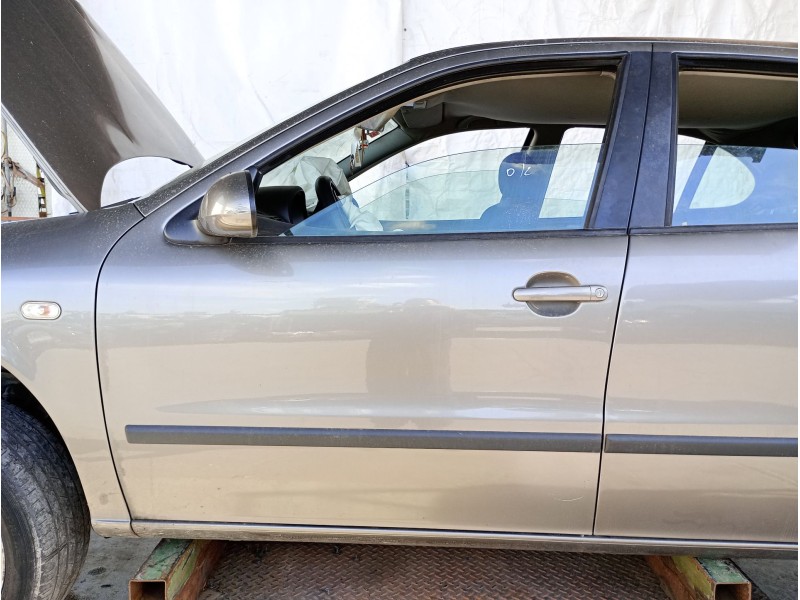 Recambio de puerta delantera izquierda para seat leon (1m1) 1.6 16 v referencia OEM IAM   
