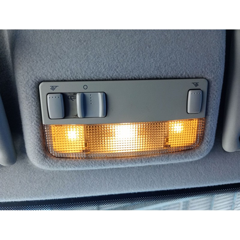 Recambio de luz interior para seat leon (1m1) 1.9 tdi referencia OEM IAM   