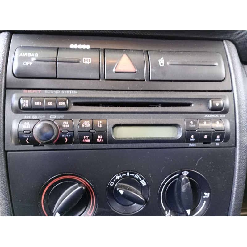 Recambio de sistema audio / radio cd para seat leon (1m1) 1.9 tdi referencia OEM IAM   