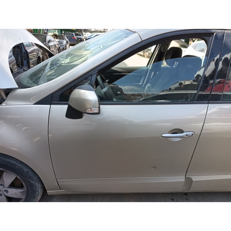 Recambio de puerta delantera izquierda para renault grand scénic iii (jz0/1_) 1.5 dci referencia OEM IAM   