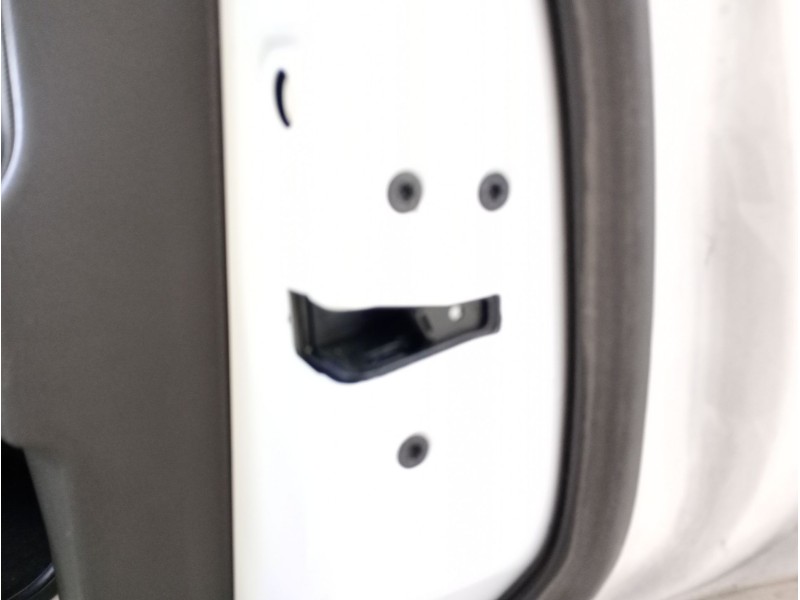 Recambio de cerradura puerta trasera derecha para ford kuga i 2.0 tdci 4x4 referencia OEM IAM   