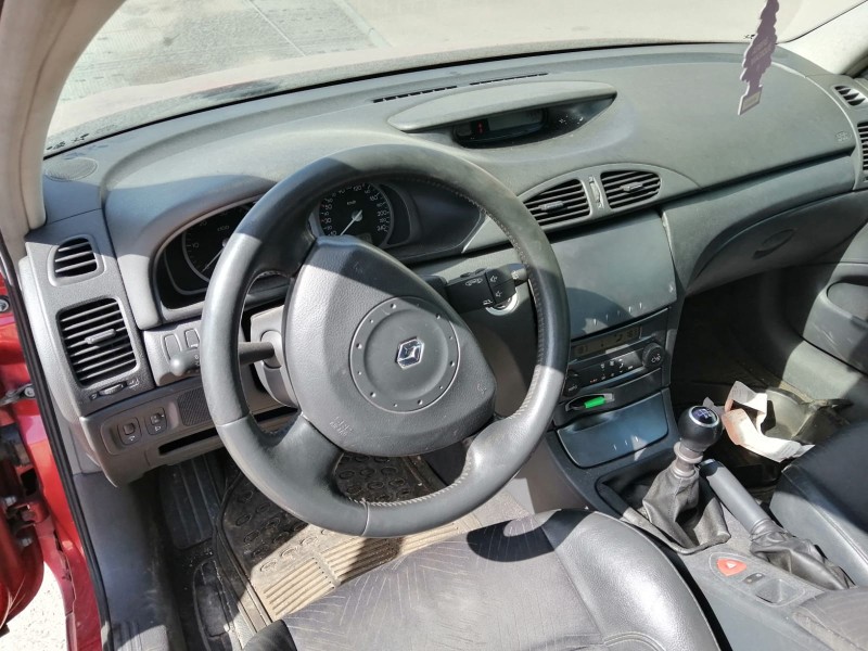 renault laguna ii (bg0/1_) del año 2003