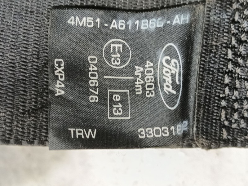 Recambio de cinturon seguridad trasero derecho para ford focus berlina (cap) ghia referencia OEM IAM   