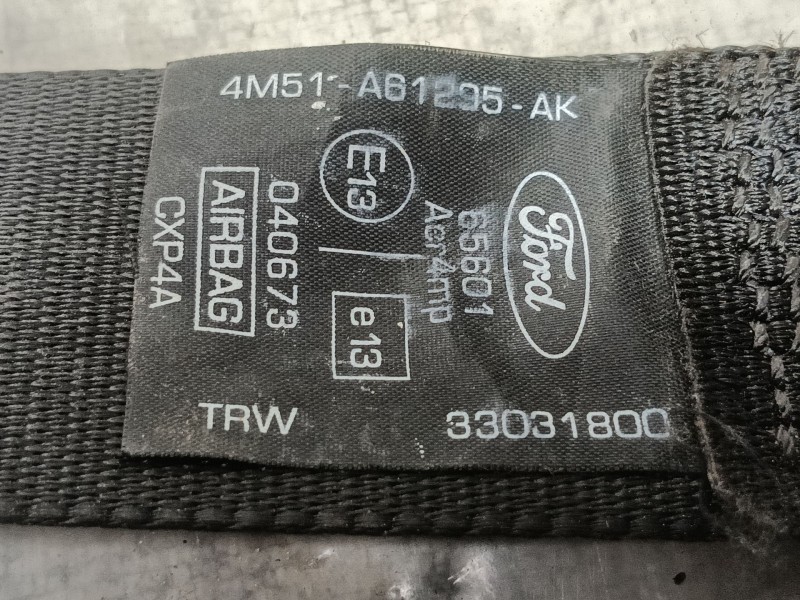 Recambio de cinturon seguridad delantero izquierdo para ford focus berlina (cap) ghia referencia OEM IAM 33031800 4M51A61295AK 