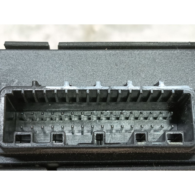 Recambio de modulo electronico para renault captur ii referencia OEM IAM F005V03220 284Y66LA7B 