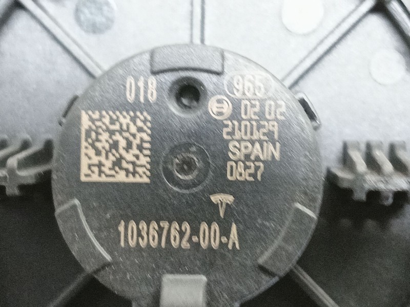 Recambio de sensor de impacto para tesla model 3 (5yj3) ev awd referencia OEM IAM  103676200A 