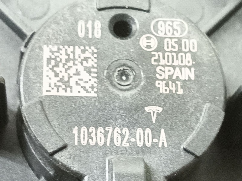 Recambio de sensor de impacto para tesla model 3 (5yj3) ev awd referencia OEM IAM   