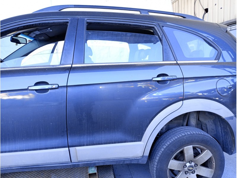 Recambio de puerta trasera izquierda para chevrolet captiva (c100, c140) 2.0 d 4wd referencia OEM IAM   