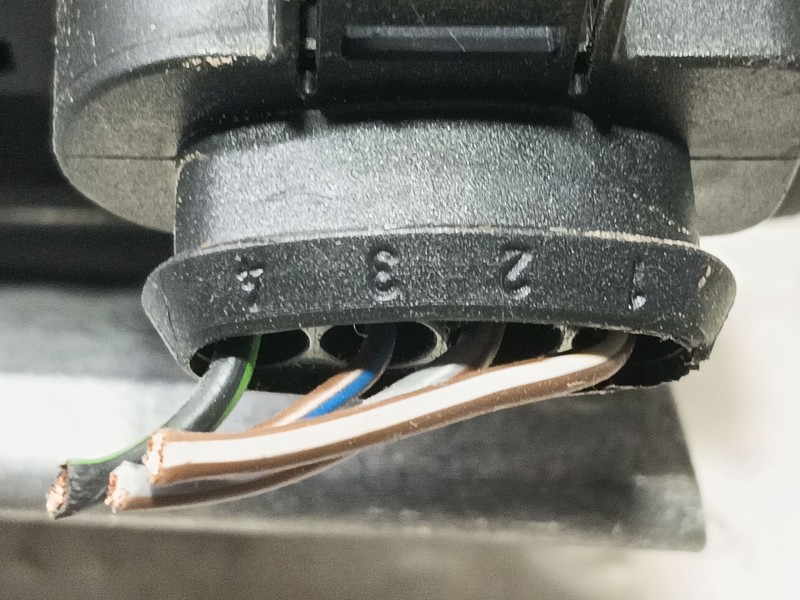 Recambio de motor limpia delantero para ford fiesta (ccn) trend referencia OEM IAM   