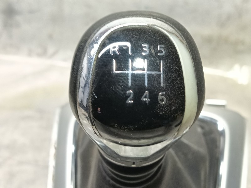 Recambio de palanca cambio para nissan qashqai ii suv (j11, j11_) 1.2 dig-t referencia OEM IAM   