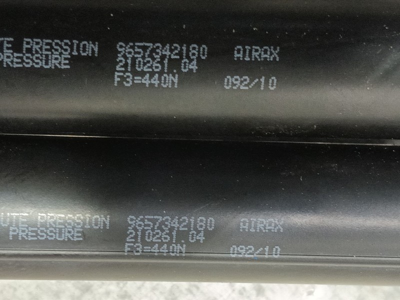 Recambio de amortiguadores maletero / porton para peugeot 308 confort referencia OEM IAM   