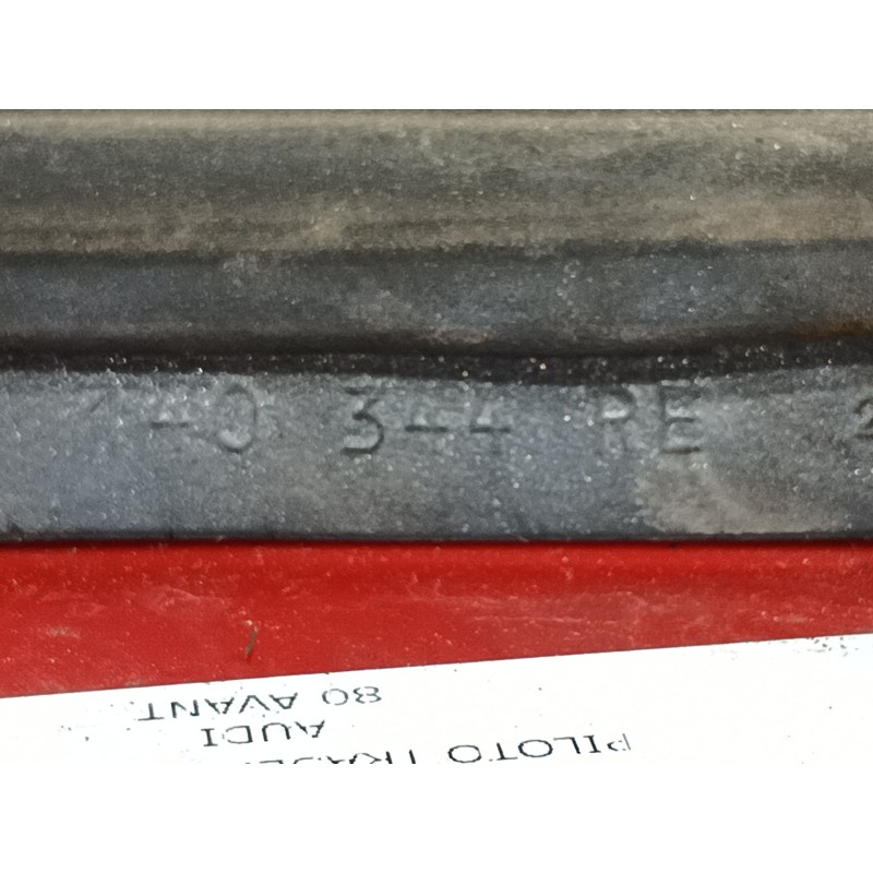 Recambio de piloto trasero derecho para audi 80 avant 1.9 tdi referencia OEM IAM   