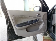 Recambio de guarnecido puerta delantera izquierda para nissan almera ii hatchback (n16) 1.8 referencia OEM IAM   