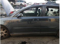 Recambio de puerta delantera izquierda para volvo v50 familiar 2.0 diesel cat referencia OEM IAM    2