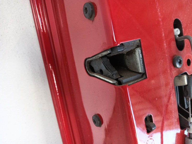 Recambio de puerta trasera izquierda para bmw serie 1 berlina (e81/e87) 116i referencia OEM IAM   