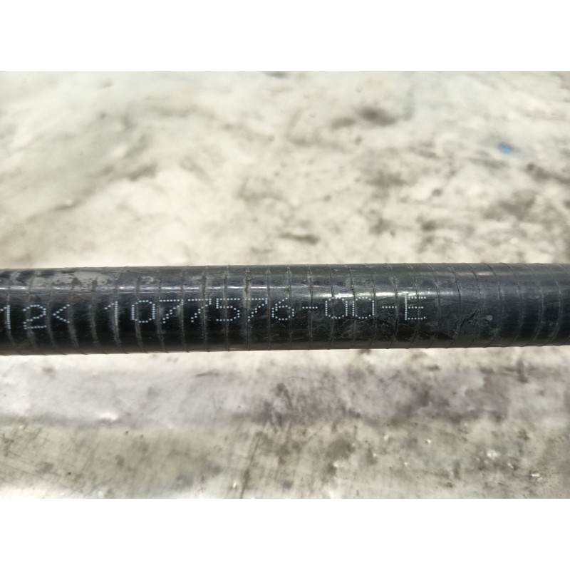 Recambio de tubo para tesla model 3 (5yj3) ev awd referencia OEM IAM  107757600E TUBO AGUA BATERIA DELANTERO