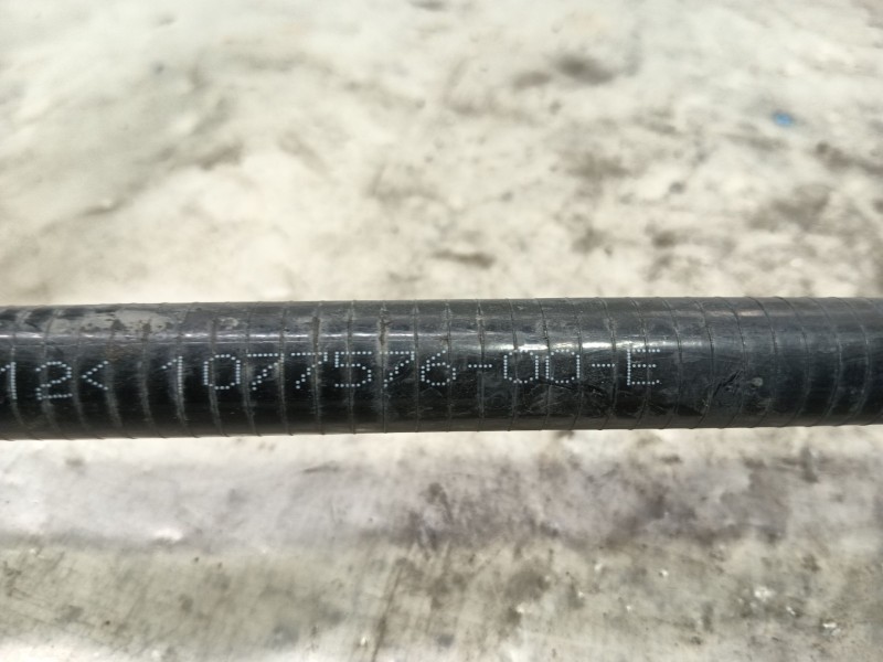 Recambio de tubo para tesla model 3 (5yj3) ev awd referencia OEM IAM  107757600E TUBO AGUA BATERIA DELANTERO