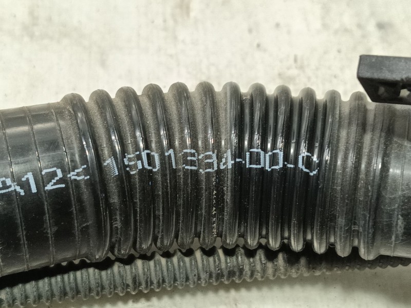 Recambio de tubo para tesla model 3 (5yj3) ev awd referencia OEM IAM   