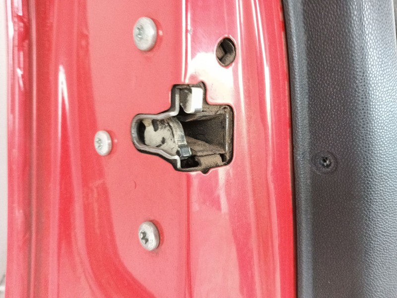 Recambio de puerta delantera izquierda para opel corsa d cosmo referencia OEM IAM   