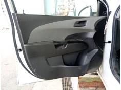 Recambio de guarnecido puerta delantera izquierda para chevrolet aveo hatchback (t300) 1.2 referencia OEM IAM   