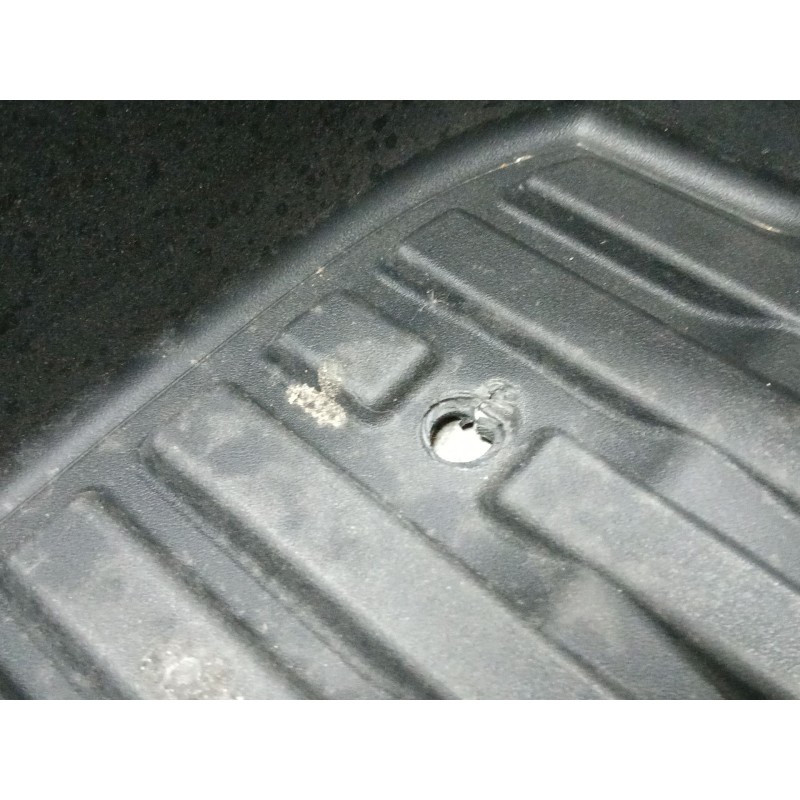 Recambio de moldura para tesla model 3 (5yj3) ev awd referencia OEM IAM   