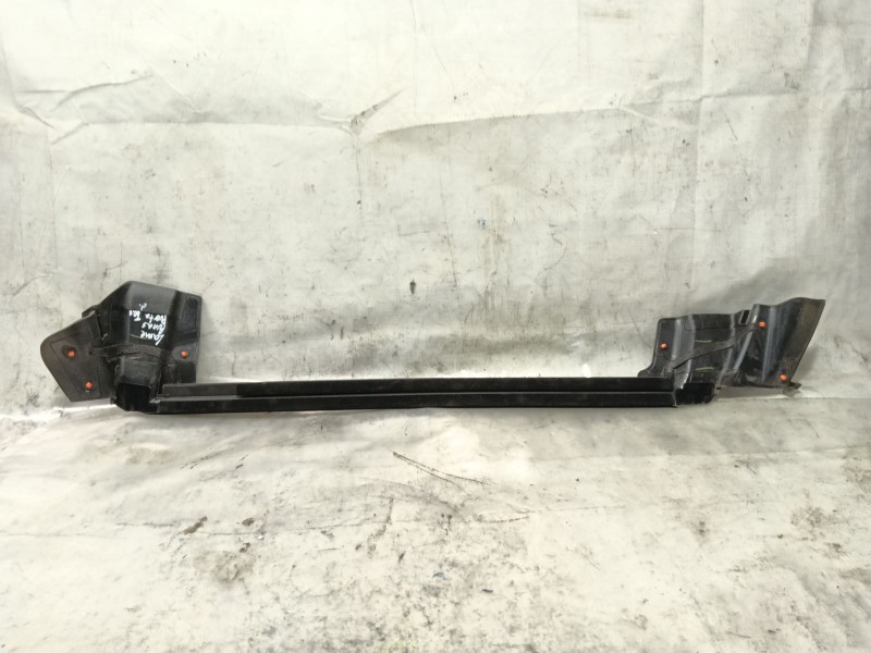 Recambio de moldura para tesla model 3 (5yj3) ev awd referencia OEM IAM  109050300F 