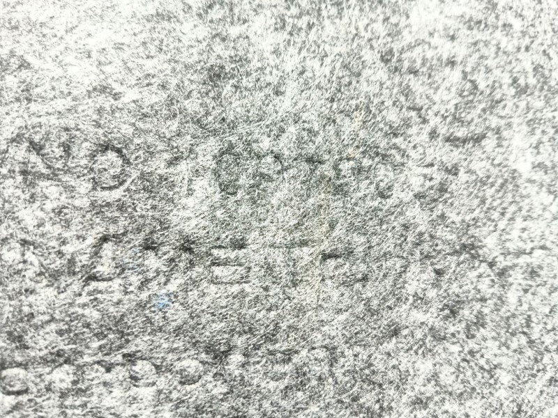 Recambio de alfombrilla para tesla model 3 (5yj3) ev awd referencia OEM IAM  1097005 