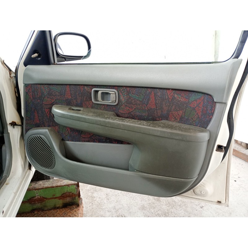 Recambio de guarnecido puerta delantera derecha para nissan micra ii (k11) 1.0 i 16v referencia OEM IAM   