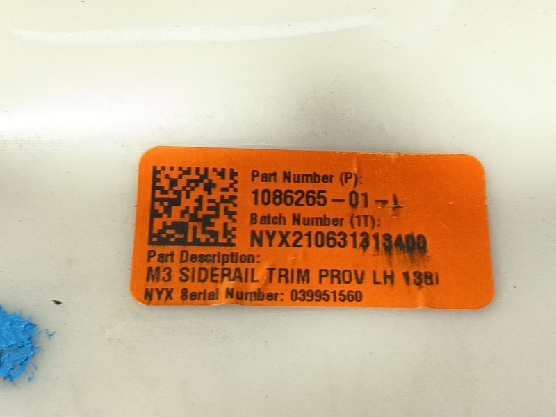 Recambio de moldura para tesla model 3 (5yj3) ev awd referencia OEM IAM   