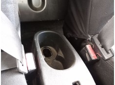 Recambio de enganche cinturon delantero derecho para peugeot 207 furgoneta/hatchback (wa_, wc_) 1.4 hdi referencia OEM IAM   
