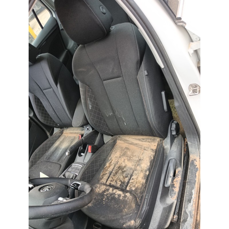 Recambio de asiento delantero izquierdo para skoda kamiq (nw4) 1.0 tsi referencia OEM IAM   