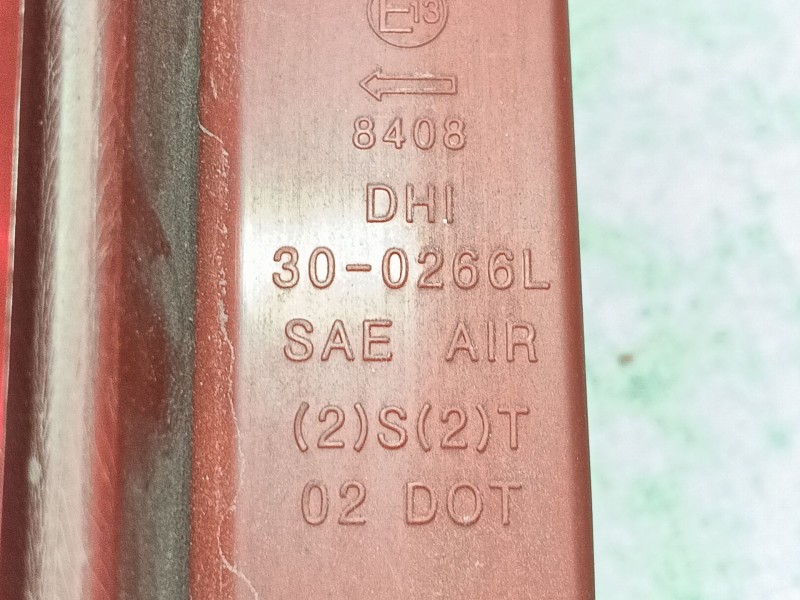 Recambio de piloto trasero izquierdo para chevrolet kalos 1.2 se referencia OEM IAM 96540268 300266L 