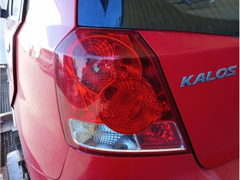 Recambio de piloto trasero izquierdo para chevrolet kalos 1.2 se referencia OEM IAM 96540268 300266L 