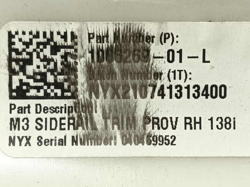 Recambio de moldura para tesla model 3 (5yj3) ev awd referencia OEM IAM   