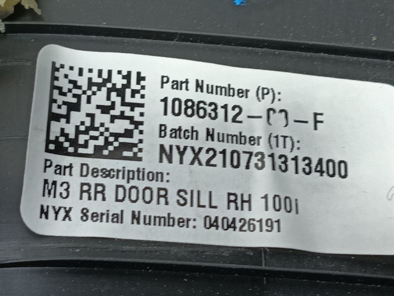Recambio de moldura para tesla model 3 (5yj3) ev awd referencia OEM IAM   