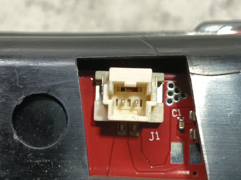 Recambio de luz central de freno para tesla model 3 (5yj3) ev awd referencia OEM IAM   