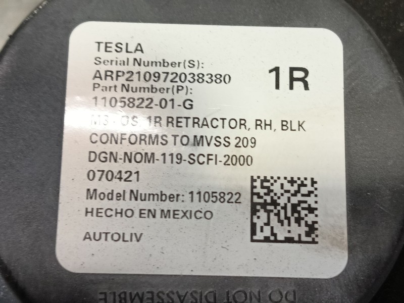 Recambio de cinturon seguridad delantero derecho para tesla model 3 (5yj3) ev awd referencia OEM IAM   