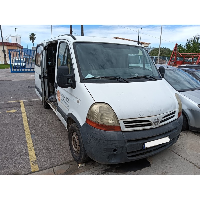 NISSAN INTERSTAR AUTOBÚS (X70)