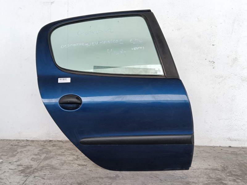 Recambio de puerta trasera derecha para peugeot 206 berlina xt referencia OEM IAM   